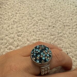 Elegant Silver and Blue Crystal Ring